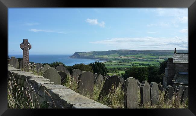 Robin Hoods Bay Framed Print by Andrew Cummings