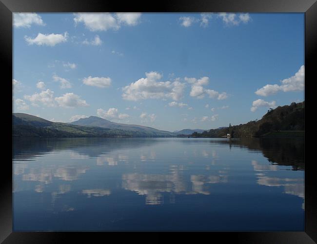 Bala Lake on a clear day Framed Print by neal frost