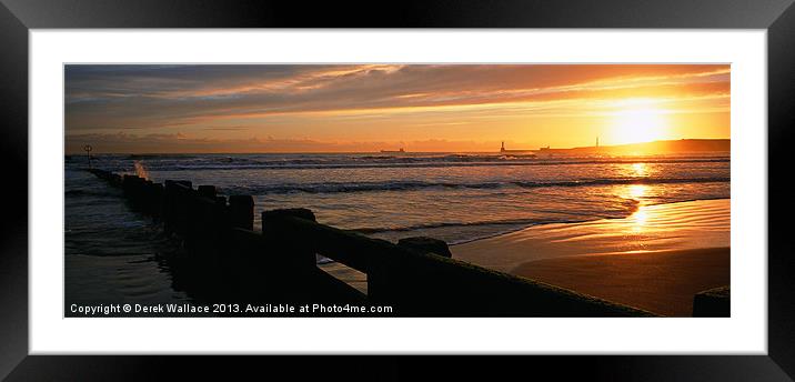 Aberdeen Beach, sunrise Framed Mounted Print by Derek Wallace