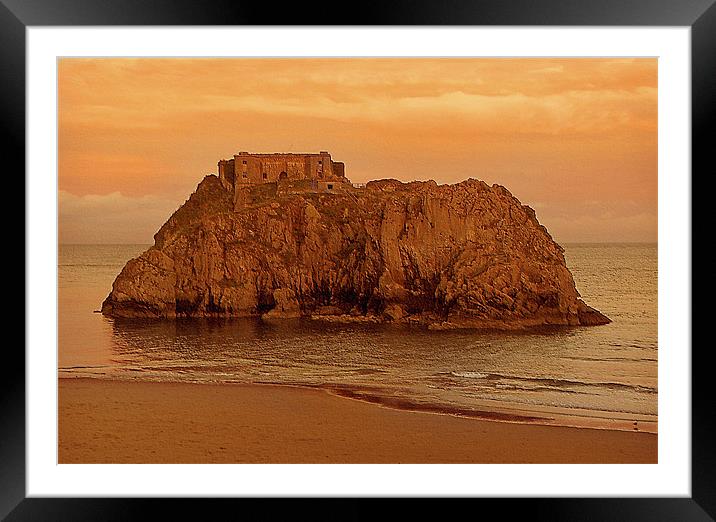 St Catherine,s Island.Tenby. Framed Mounted Print by paulette hurley