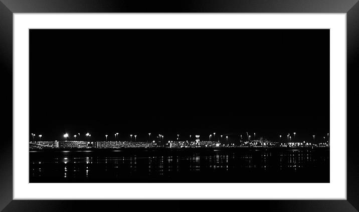 southampton at night Framed Mounted Print by Donna Collett