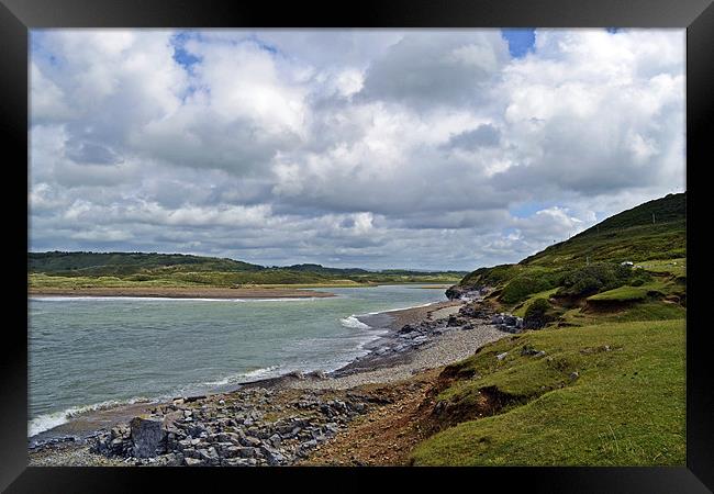 Ogmore-By-Sea Framed Print by Donna Collett