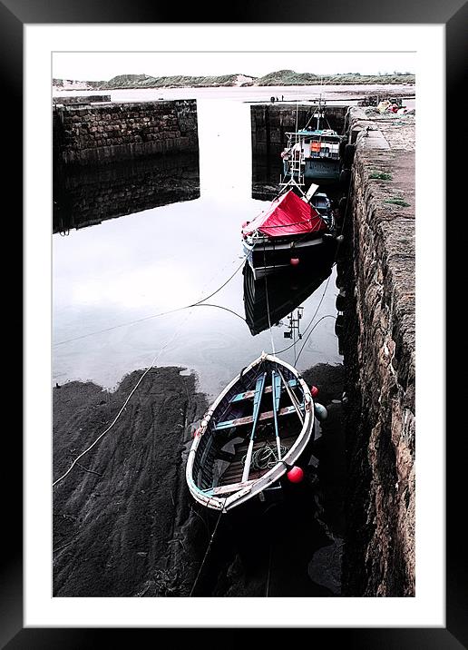 Beadnell Harbour Framed Mounted Print by Ian Jeffrey