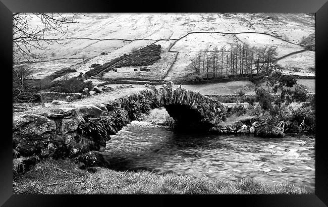 Wast water stone bridge Framed Print by Tony Bates