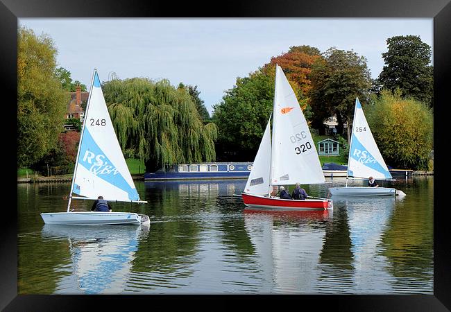 Sailing on the river Thames Framed Print by Tony Bates