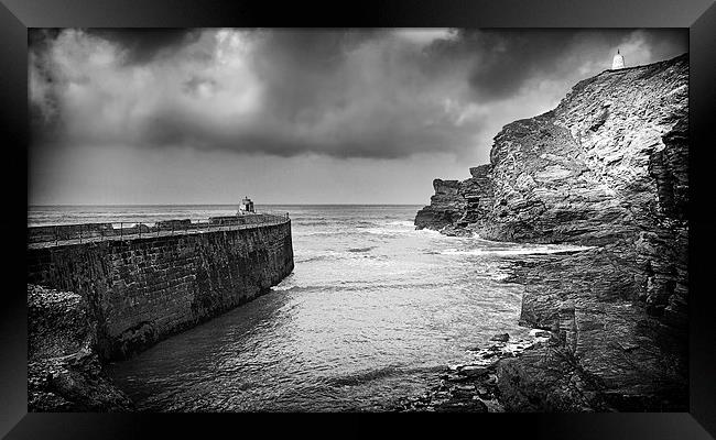 Portreath harbour Framed Print by Paul Davis