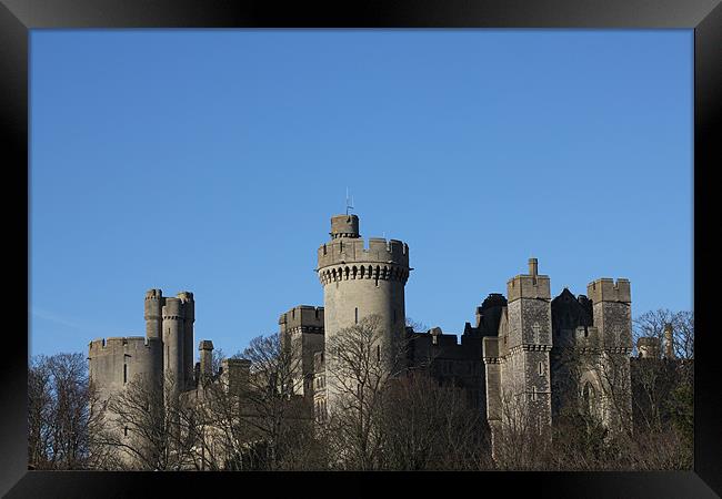 Arundel castle Framed Print by kelly Draper