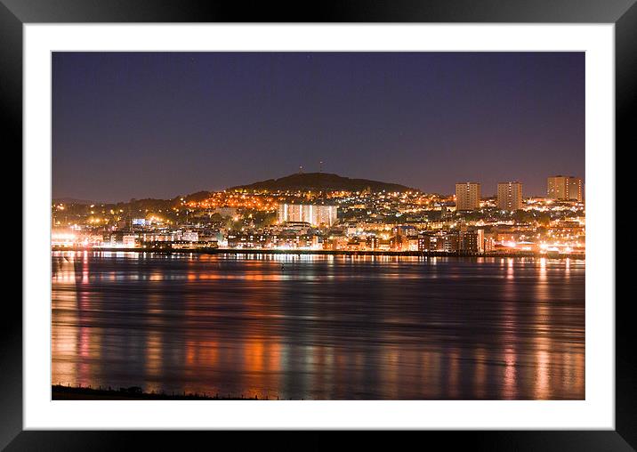 Illuminated Dundee Framed Mounted Print by Stuart Jack