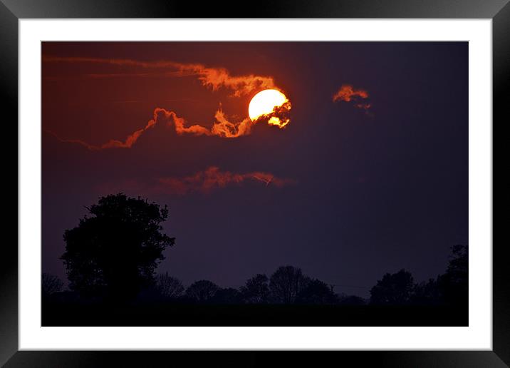 A Norfolk Sunset Framed Mounted Print by Darren Burroughs