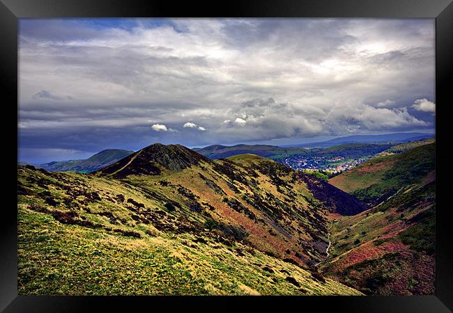 Shropshire Hills Framed Print by Darren Burroughs