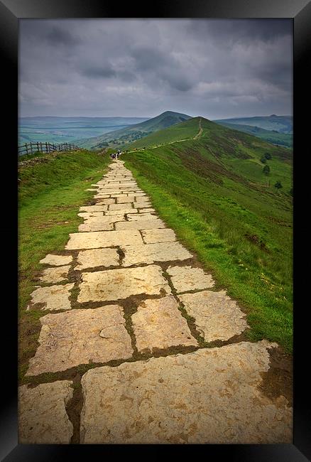 The Great Ridge, Derbyshire Framed Print by Darren Burroughs