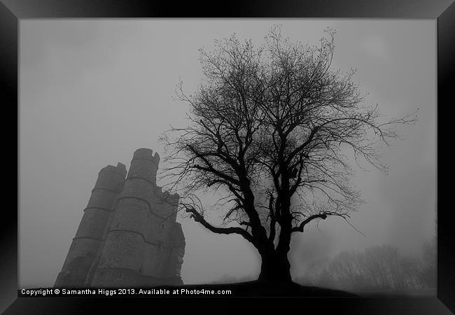 Mists of Time - Donnington Castle Framed Print by Samantha Higgs