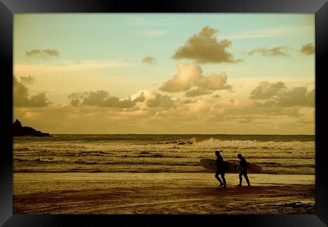Surfers - Harlyn Bay, Cornwall Framed Print by Samantha Higgs