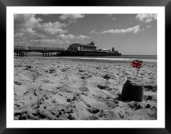 Bournemouth Pier in Black and White Framed Mounted Print by Samantha Higgs