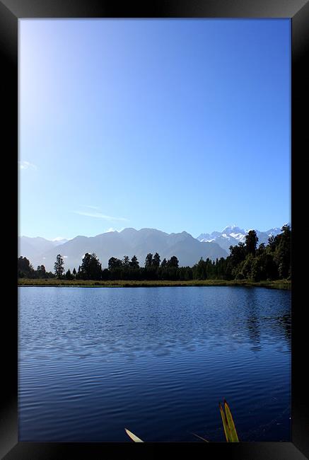 Tranquil lake, mirror lake, NZ Framed Print by craig sivyer