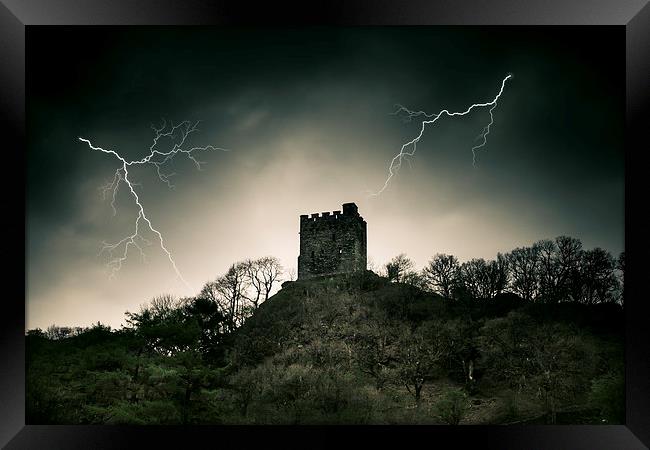 The Devil's Tower  Framed Print by Sean Wareing