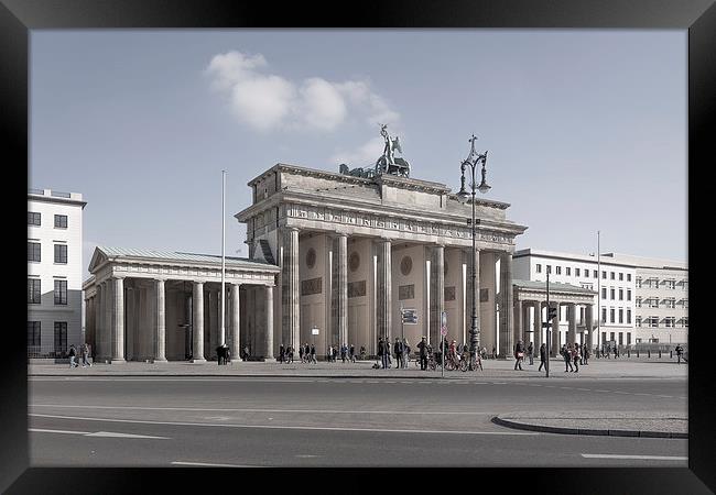  The Brandenburg Gates Framed Print by Sean Wareing