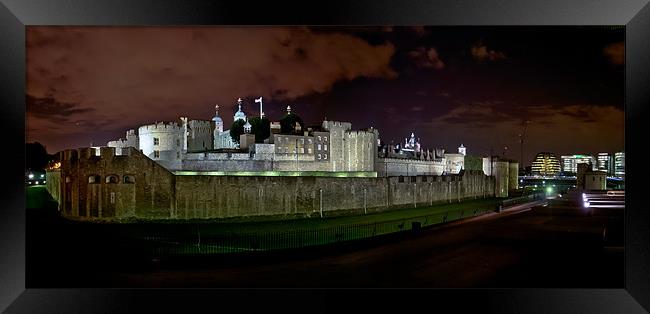 Tower of London Panorama Drama Framed Print by peter tachauer