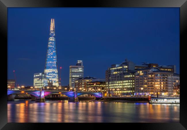 The Shard by Night Framed Print by peter tachauer