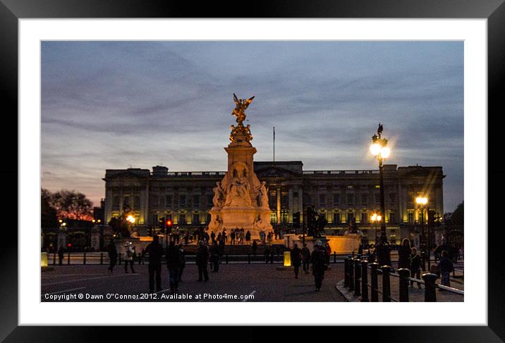 Buckingham Palace Framed Mounted Print by Dawn O'Connor