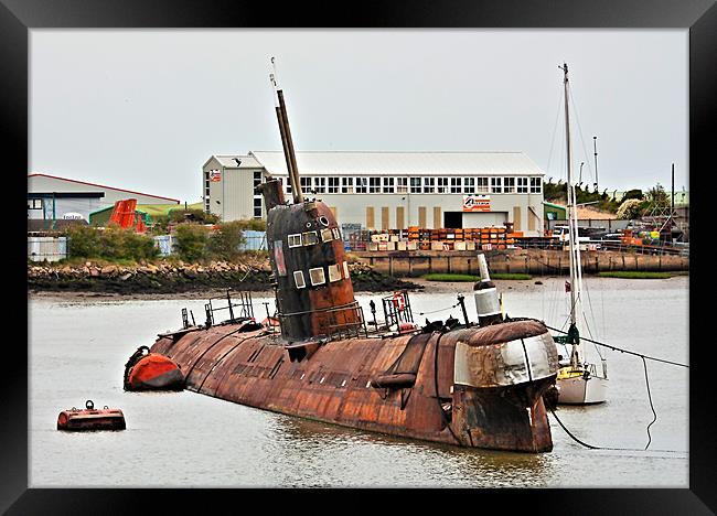 Russian Submarine in River Medway HDR Framed Print by Dawn O'Connor