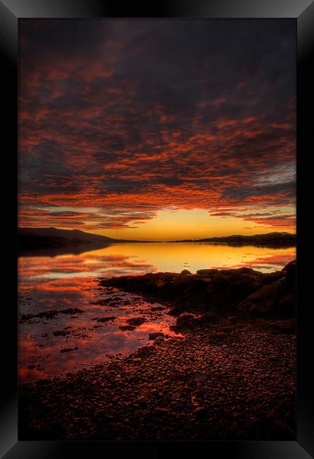 Red Sky At Night Framed Print by Declan Howard