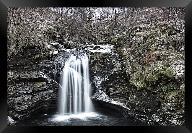 Falls of Falloch Framed Print by Sam Smith