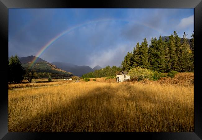 Glen Etive Framed Print by Sam Smith