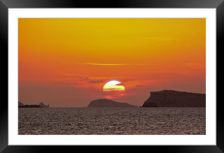 Sunset Framed Mounted Print by Sam Smith