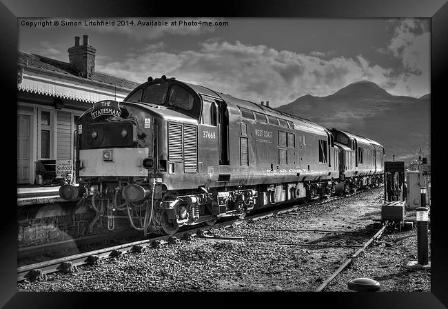  Kyle Of Lochalsh Station Class 37 Diesel Framed Print by Simon Litchfield