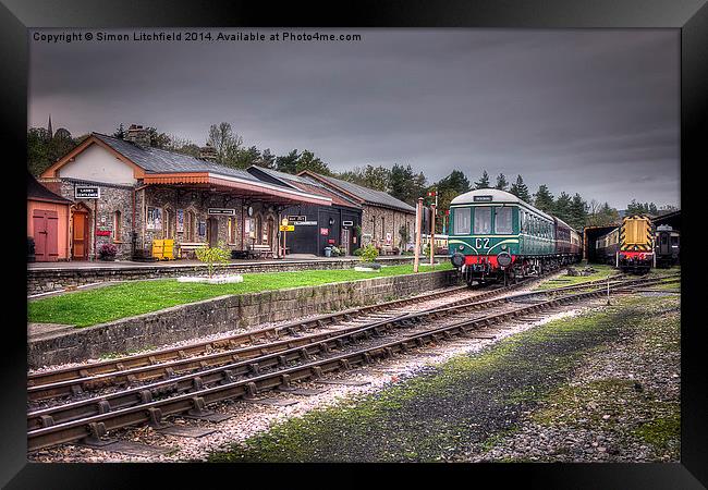 South Devon Railway Buckfastleigh Station Framed Print by Simon Litchfield