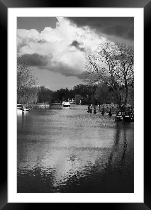 View up Thames from Streatley Bridge  Framed Mounted Print by Joyce Storey