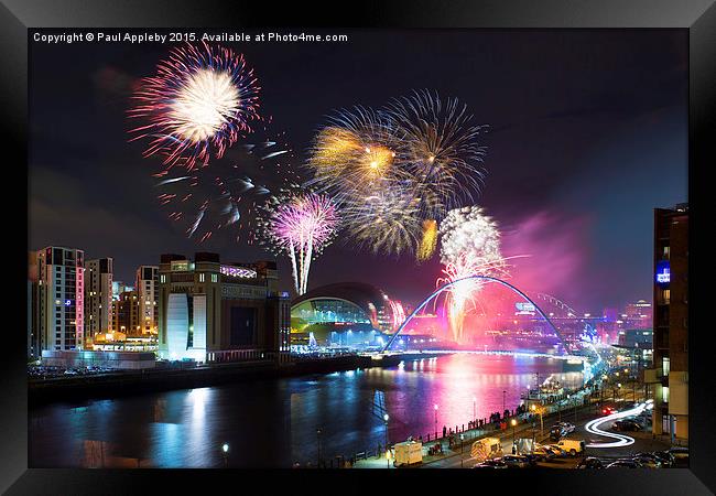  Newcastle upon Tyne, NYE Fireworks 2014/15 Framed Print by Paul Appleby