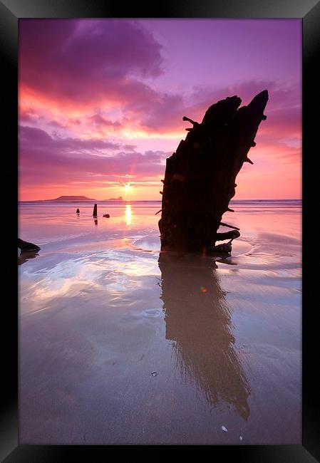 Sunset shipwreck Framed Print by Darrin miller