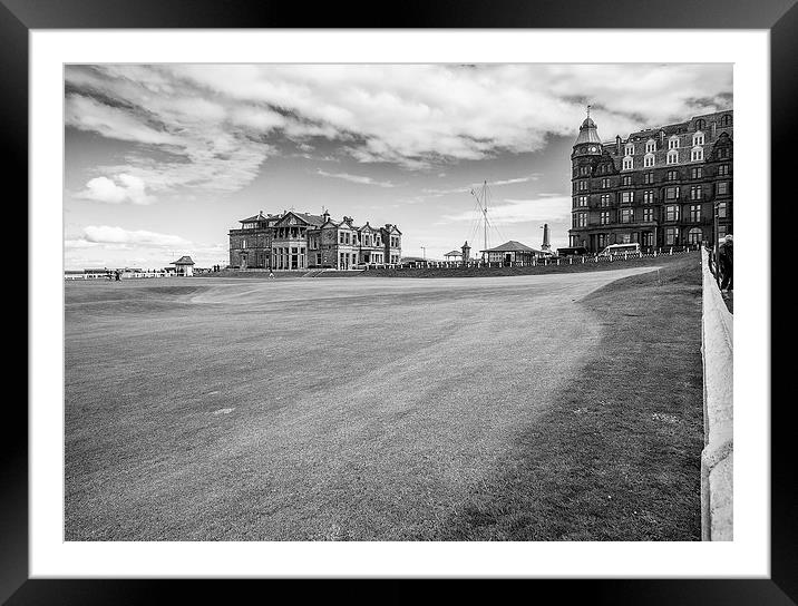 St Andrews 18 Hole Framed Mounted Print by Keith Thorburn EFIAP/b