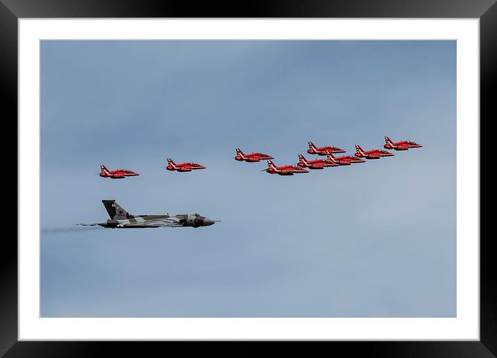 Red Arrows Lead XH558 Framed Mounted Print by J Biggadike