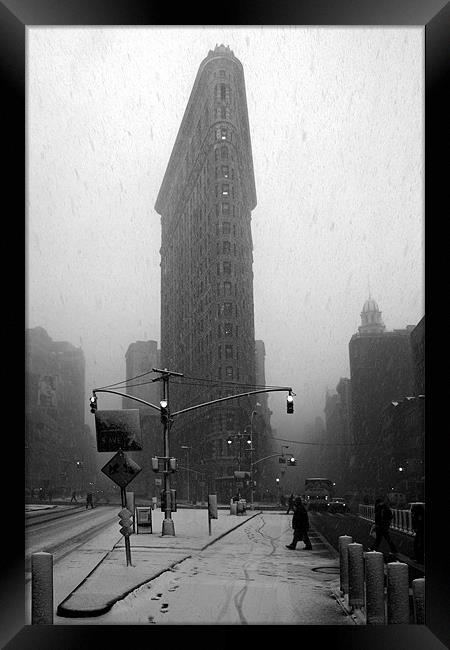 Flatiron Building V Framed Print by Tom Hall