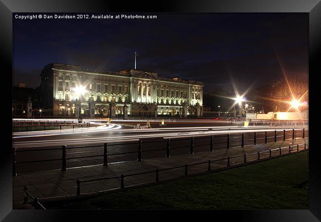 Speed of Light Buckingham Palace Framed Print by Dan Davidson