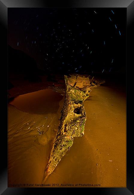 Hunstanton Shipwreck Framed Print by R K Photography