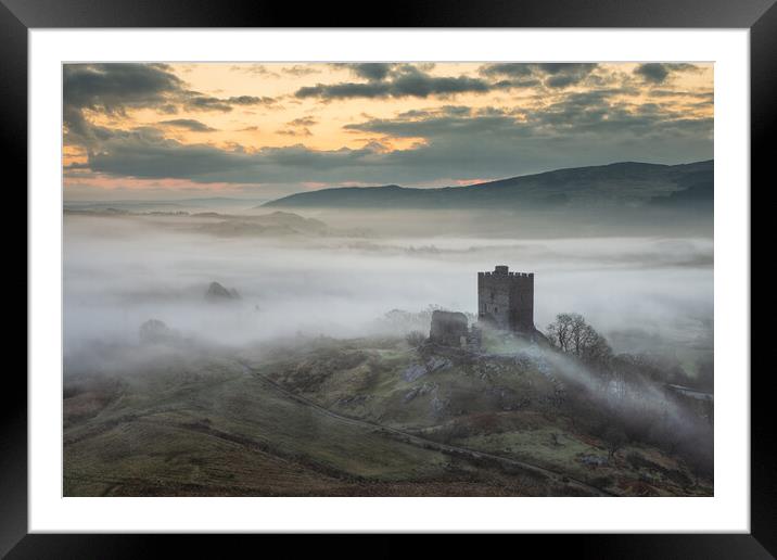 Dolwyddelan castle at dawn Framed Mounted Print by Rory Trappe