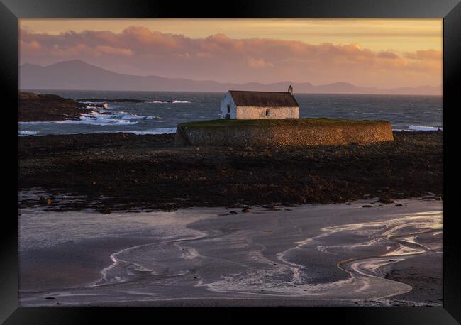 St Cwyfan's church Framed Print by Rory Trappe