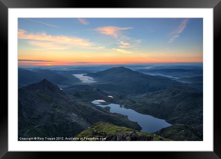 Snowdon summit view Framed Mounted Print by Rory Trappe