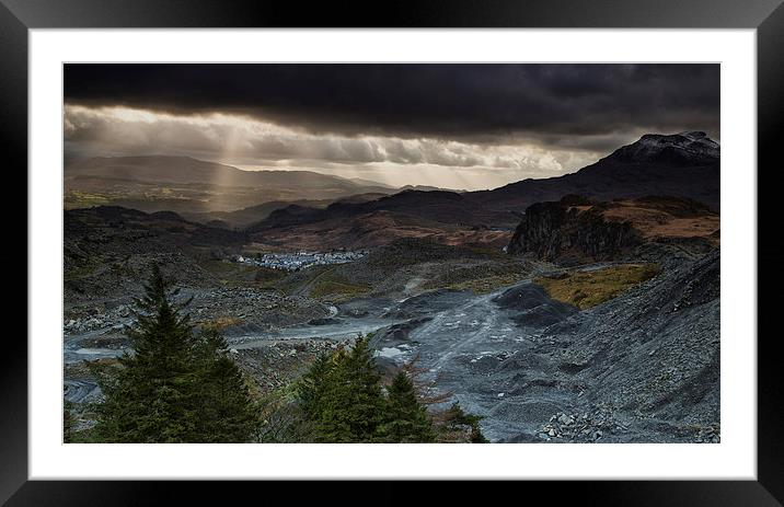  Slate quarry at Blaenau Ffestiniog Framed Mounted Print by Rory Trappe