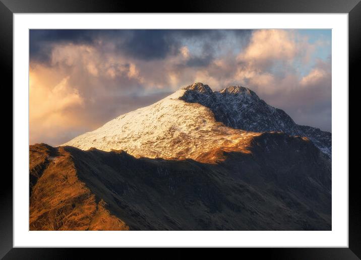 Y Lliwedd Sunrise Framed Mounted Print by Rory Trappe