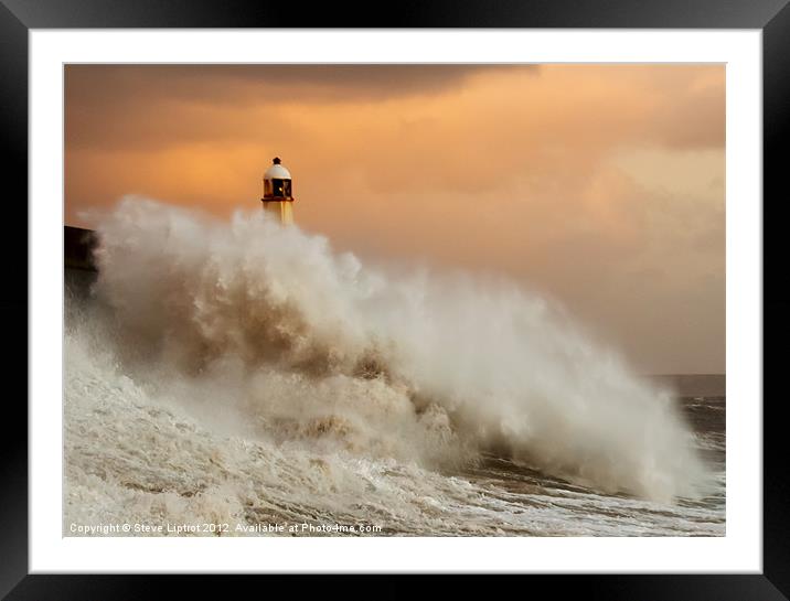 Porthcawl Lighthouse Framed Mounted Print by Steve Liptrot