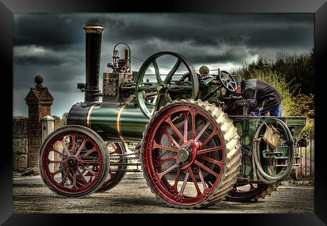 Traction Engine PT1916 Framed Print by Kevin Tate