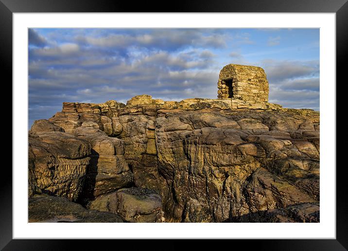 Seahouses dynamite hut Framed Mounted Print by Northeast Images