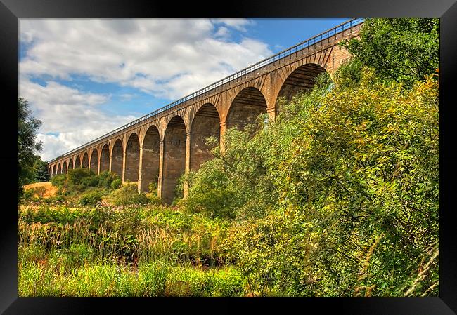 Viaduct over the Avon Valley Framed Print by Tom Gomez