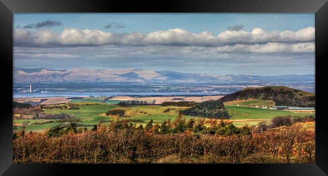 Over the Forth to Fife Framed Print by Tom Gomez