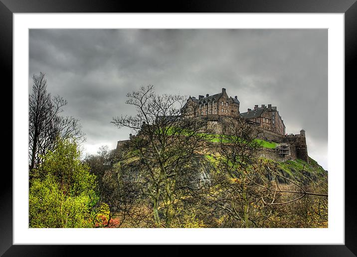 Edinburgh Castle Framed Mounted Print by Tom Gomez